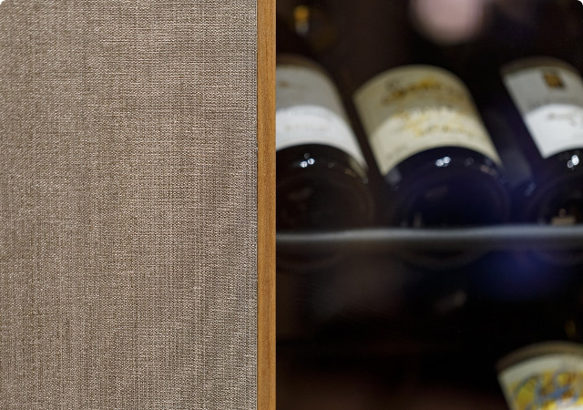 City-Hotel Ochsen Zug – Weinregal